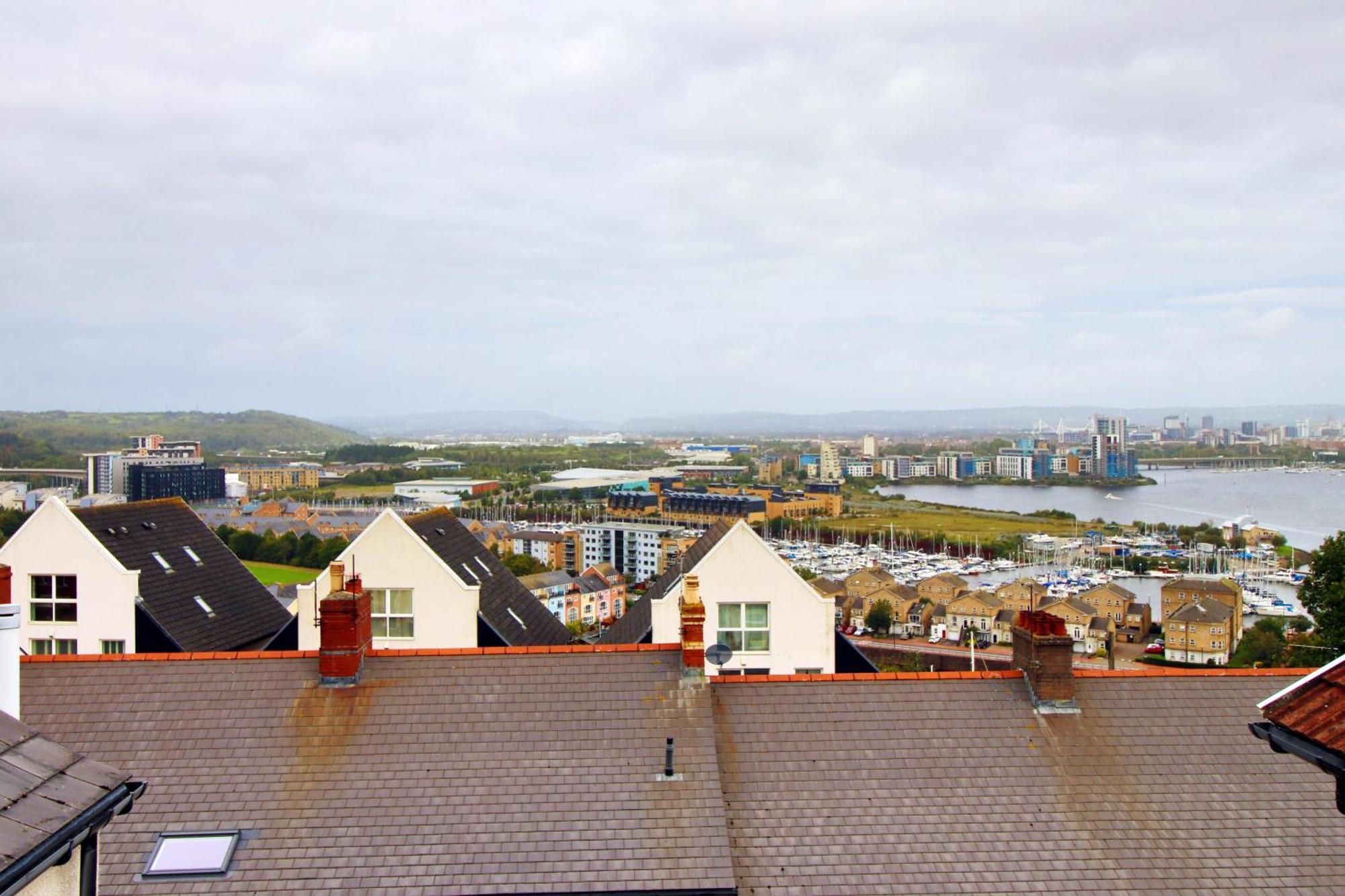 Luxury 4 Bedroom 4 Ensuite Home In Penarth Cardiff Exterior foto